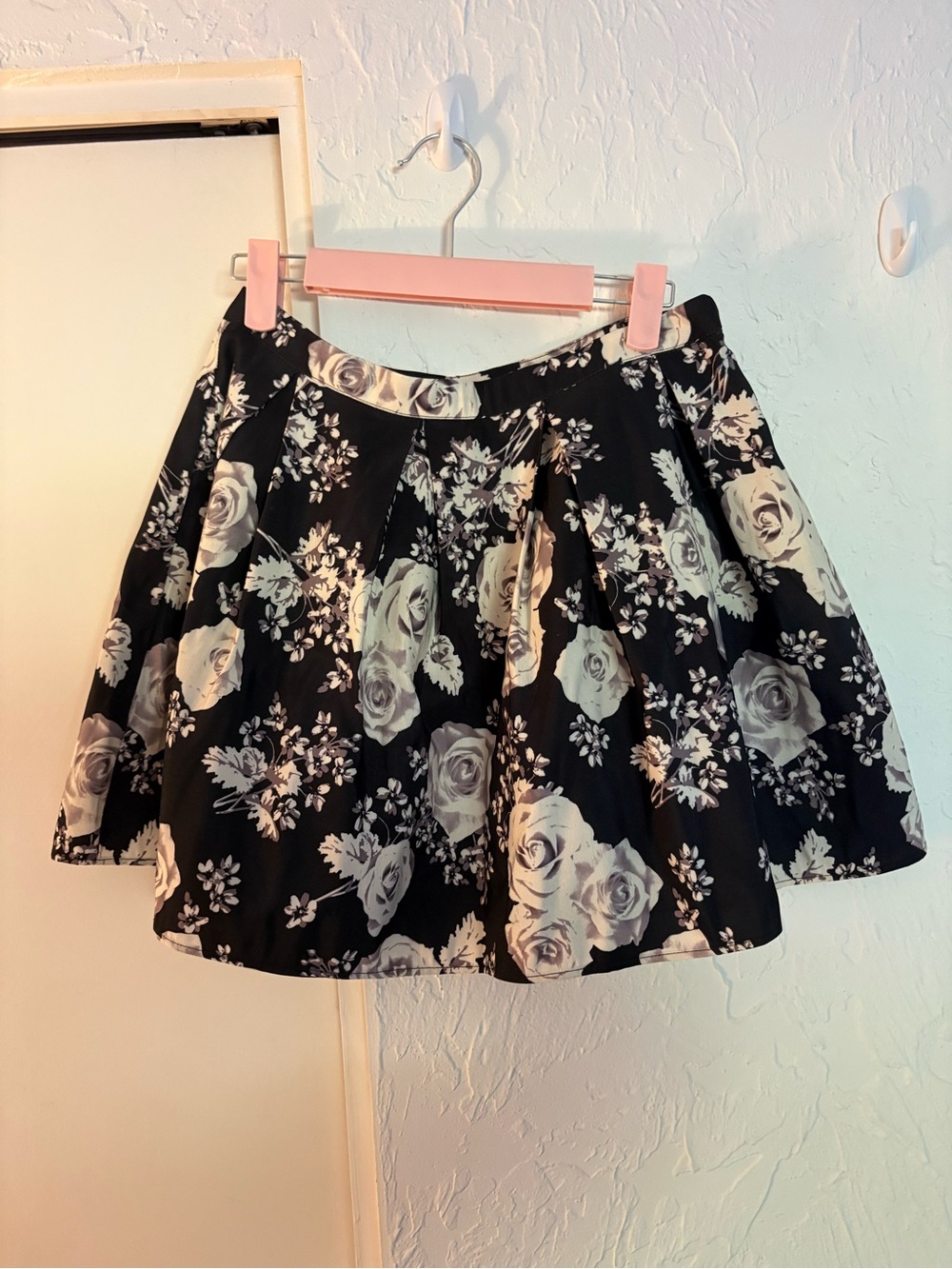 Forever 21 Black Skater Skirt with Cream Floral Print